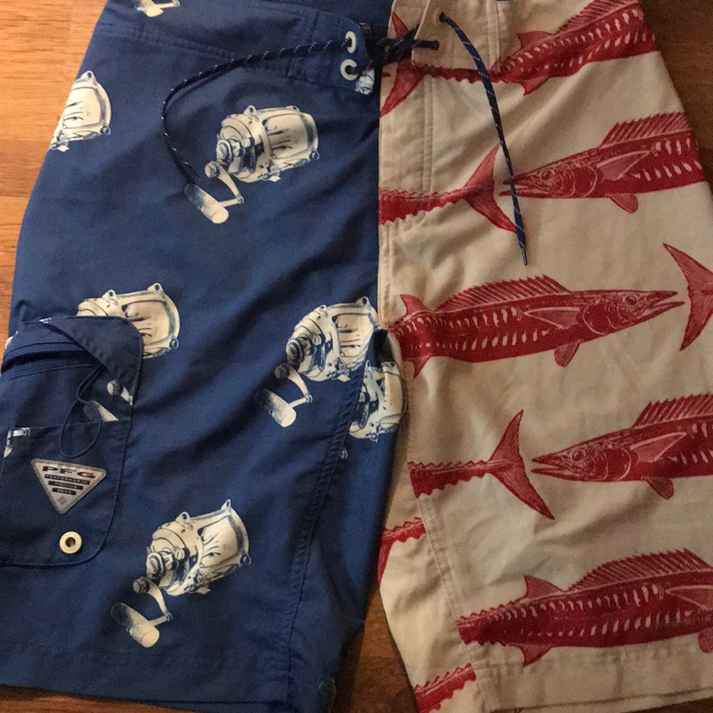 Men’s surf shorts